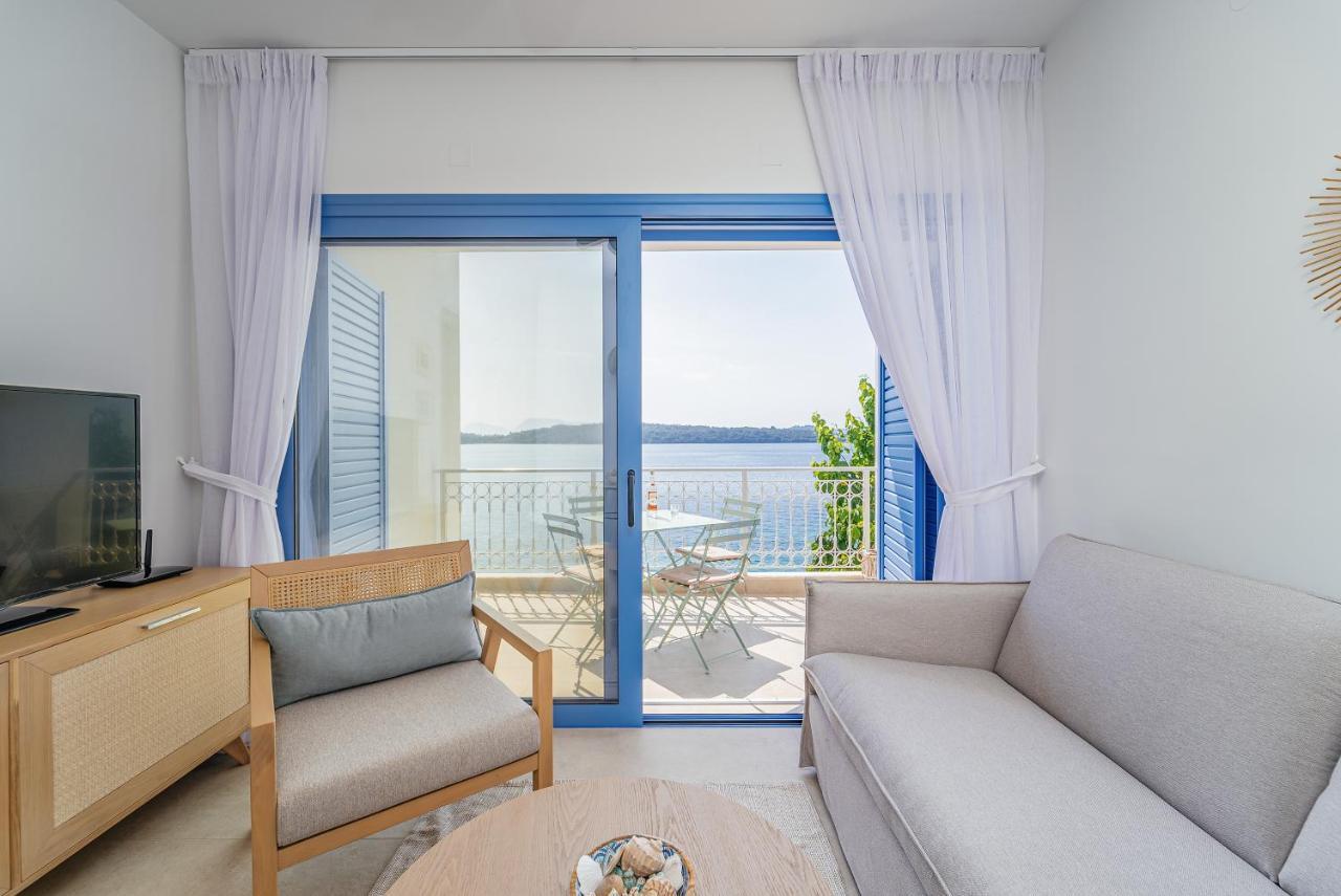 Greek Beach House Complex A4 니드리 외부 사진